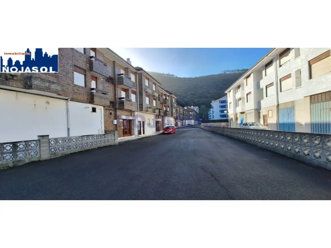 Vista exterior de Dúplex de lloguer en Noja amb Calefacció, Terrassa i Moblat