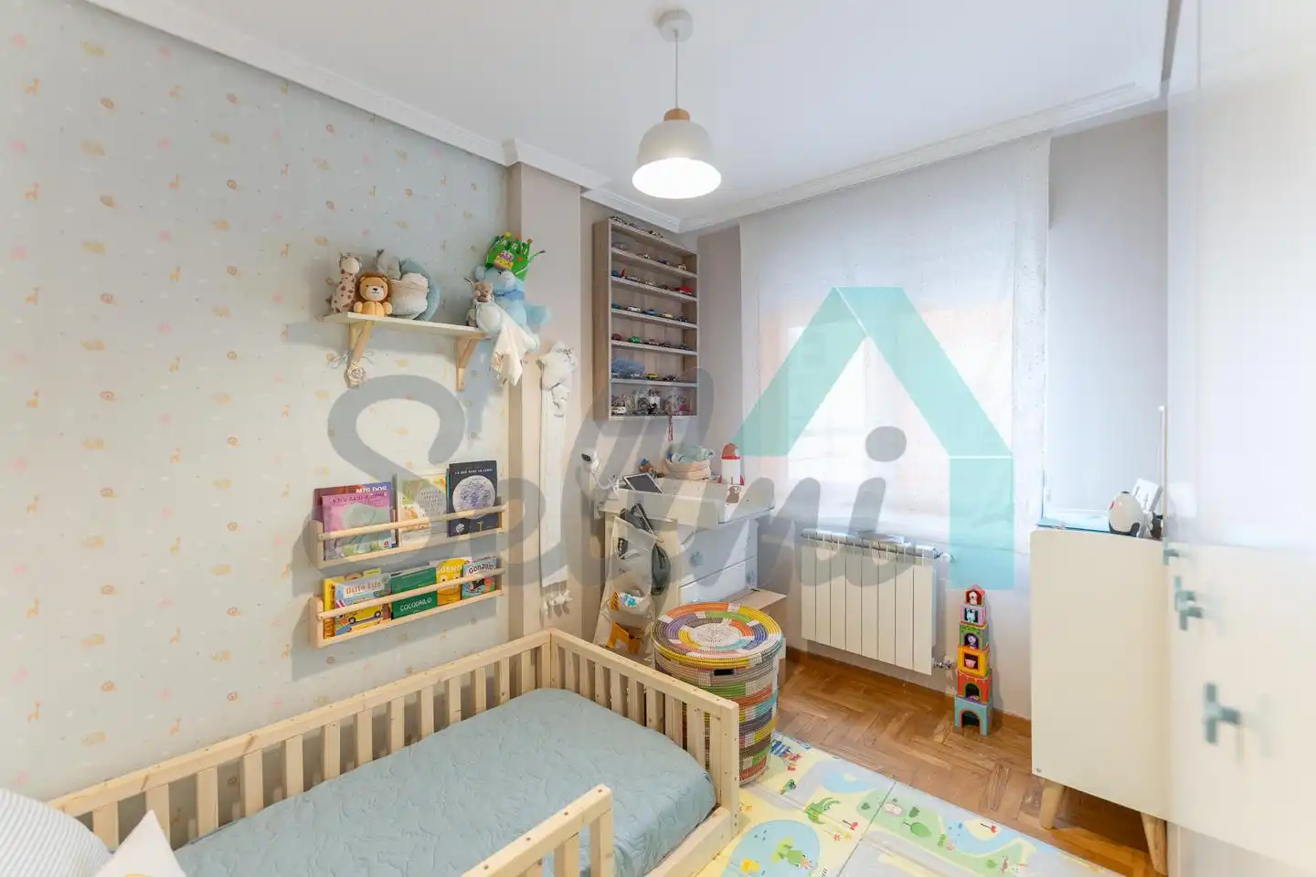 Schlafzimmer von Wohnung zum Verkauf in Oviedo  mit Heizung, Parkett und Terrasse