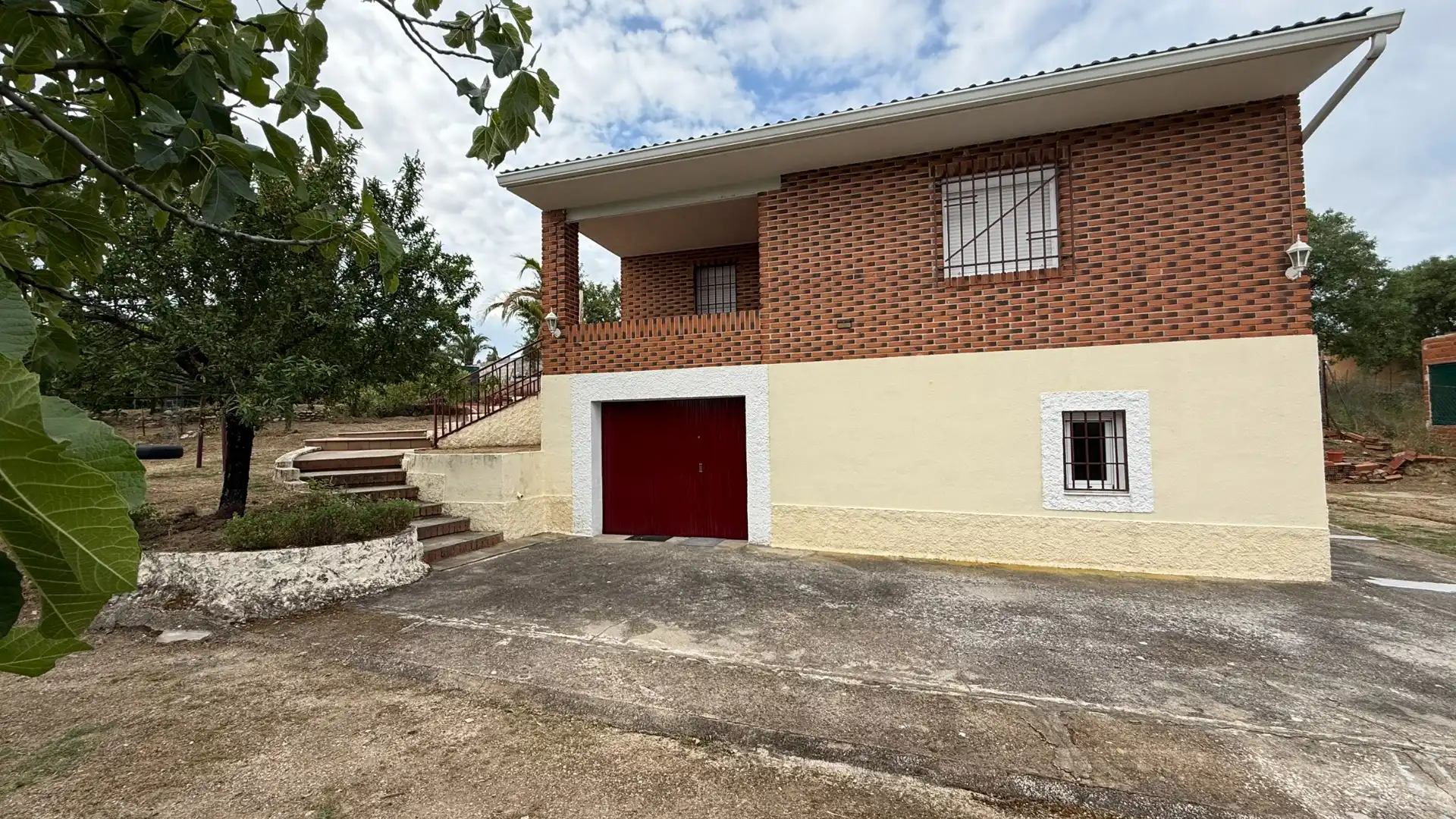 Vista exterior de Casa o chalet en venta en Aldea del Fresno con Terraza, Horno y Lavadora