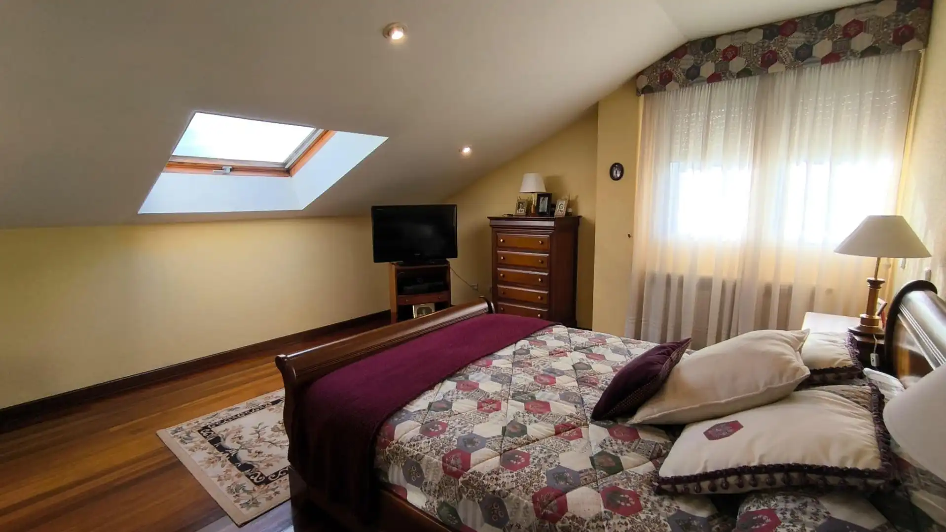 Habitación de Casa o chalet en venta en Santander con Calefacción, Jardín privado y Terraza