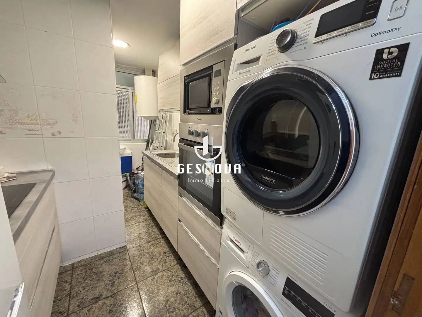 Kitchen of Flat for sale in Sant Feliu de Llobregat  with Air Conditioner and Balcony
