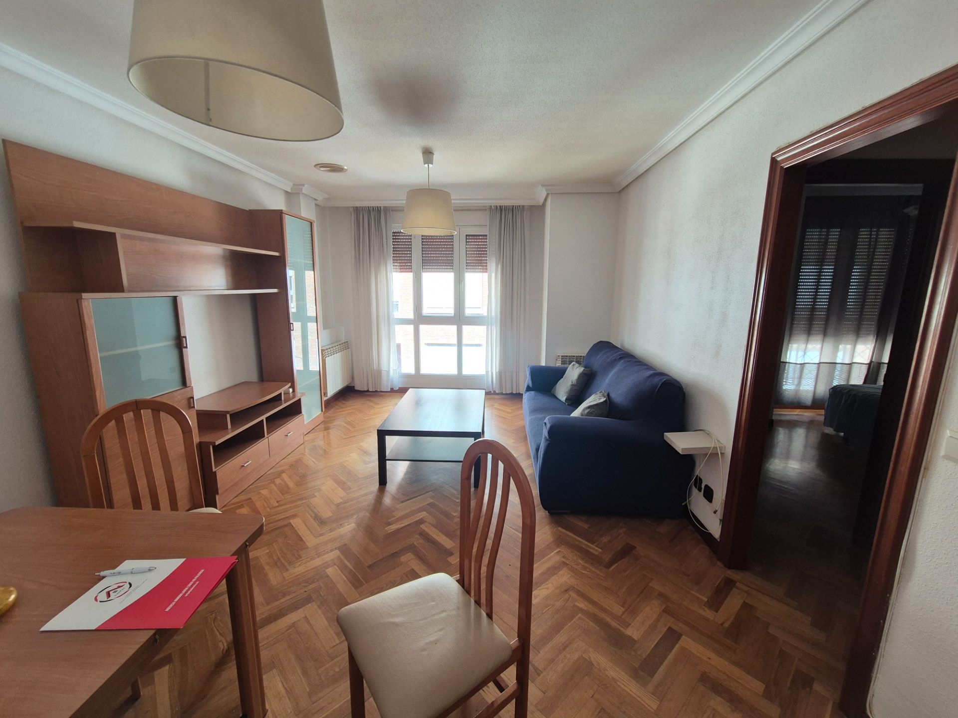 Sala de estar de Piso de alquiler en Palencia Capital con Calefacción, Amueblado y Balcón