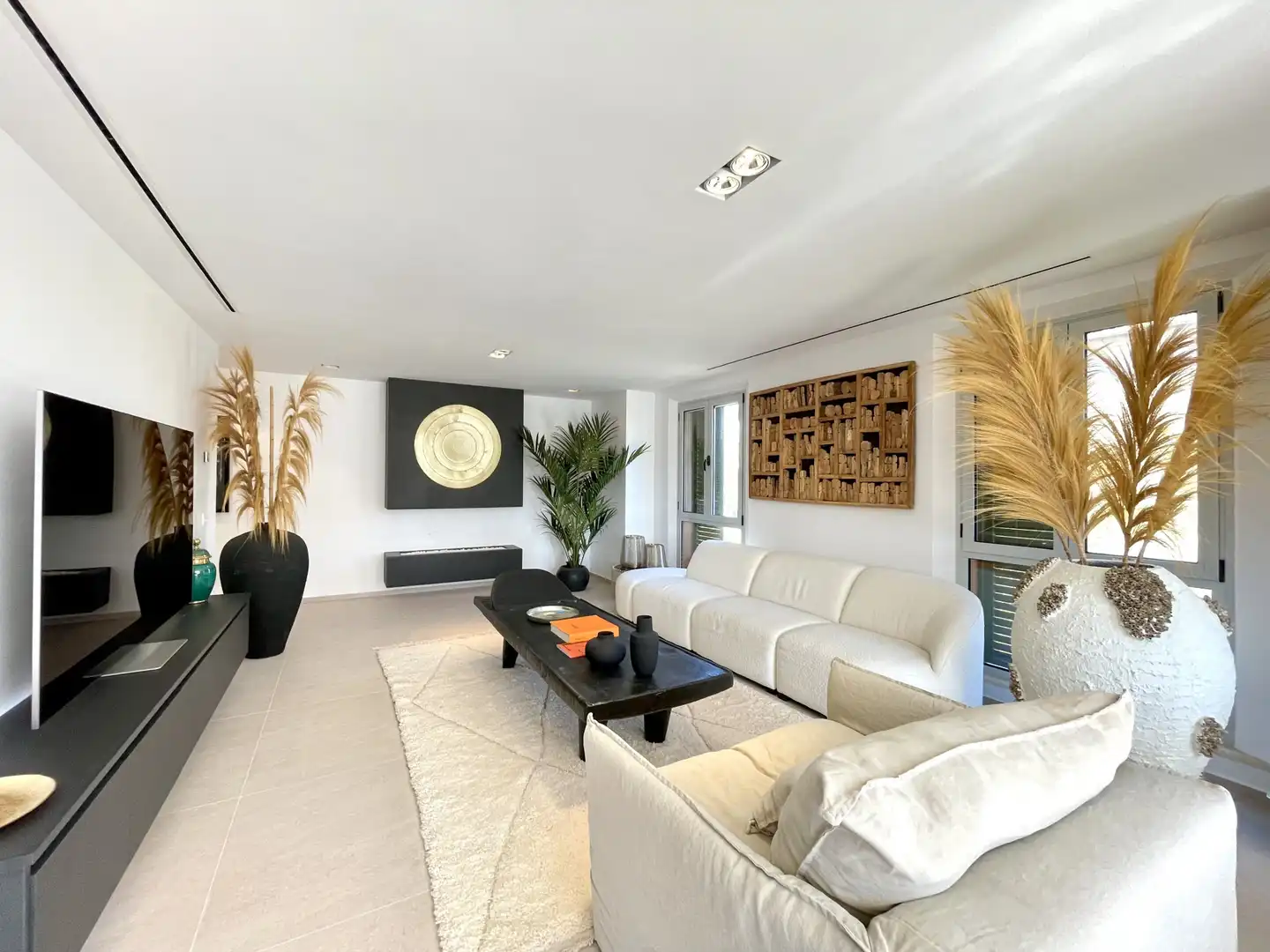Sala de estar de Apartamento en venta en Sotogrande con Aire acondicionado, Piscina y Balcón