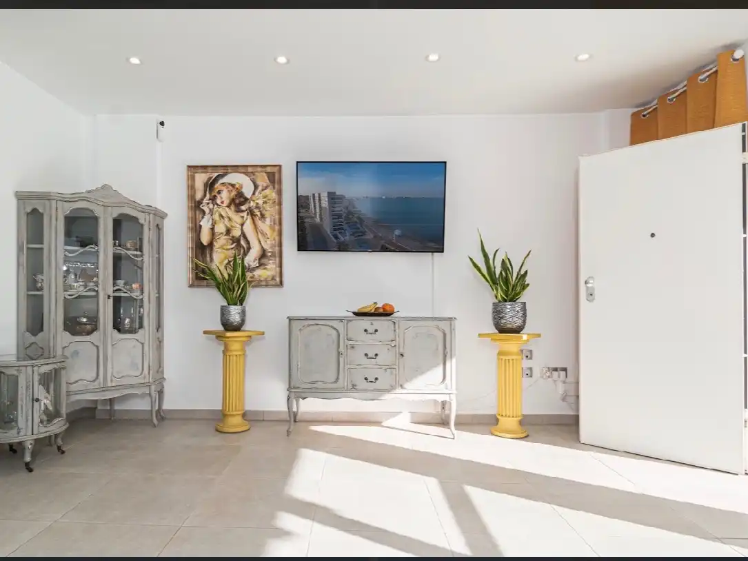 Bungalow with pool for sale in Bergantin 51, imagen 3