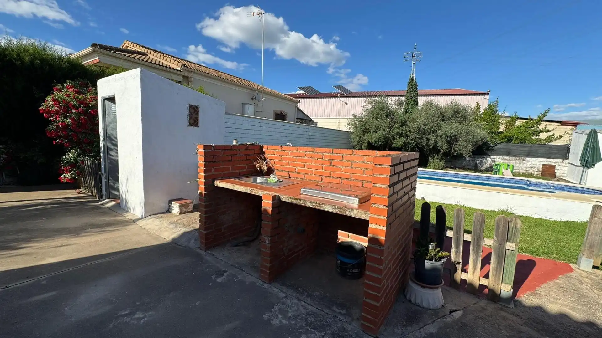 Garden of Houses for sale in Córdoba  with Swimming Pool