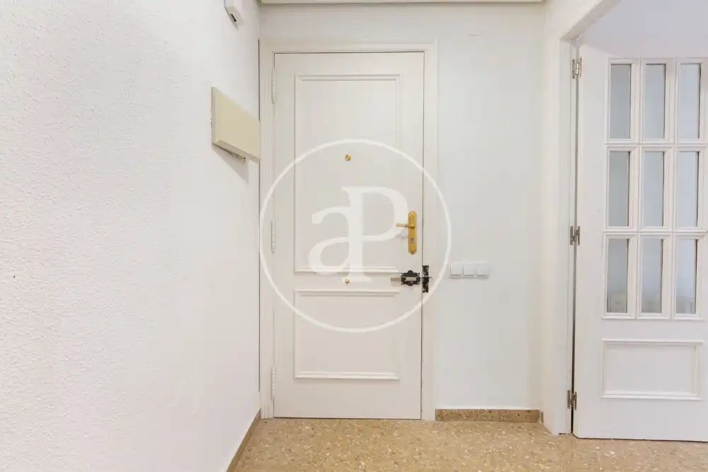 Piso en venta en Valencia con Aire acondicionado, Calefacción y Balcón
