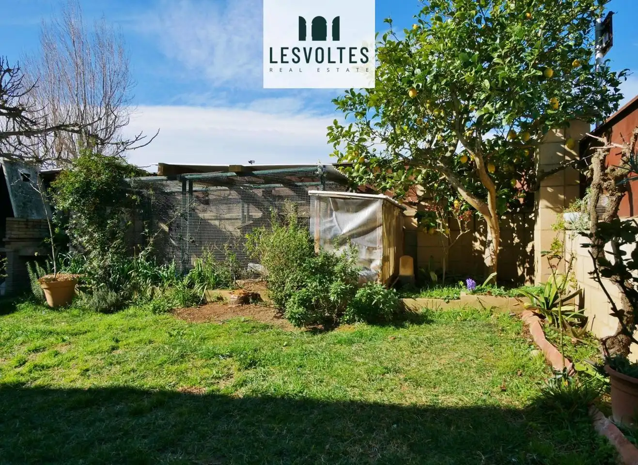 Jardí de Casa o xalet en venda en Bellcaire d'Empordà amb Calefacció, Jardí privat i Internet