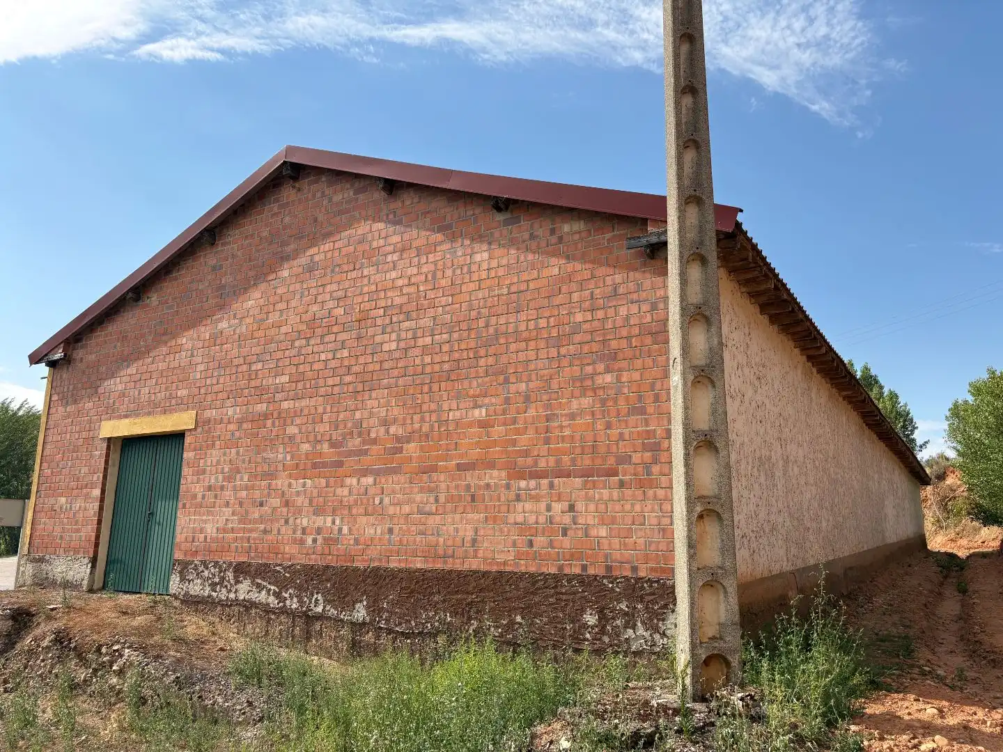 Vista exterior de Trastero en venta en Alar del Rey