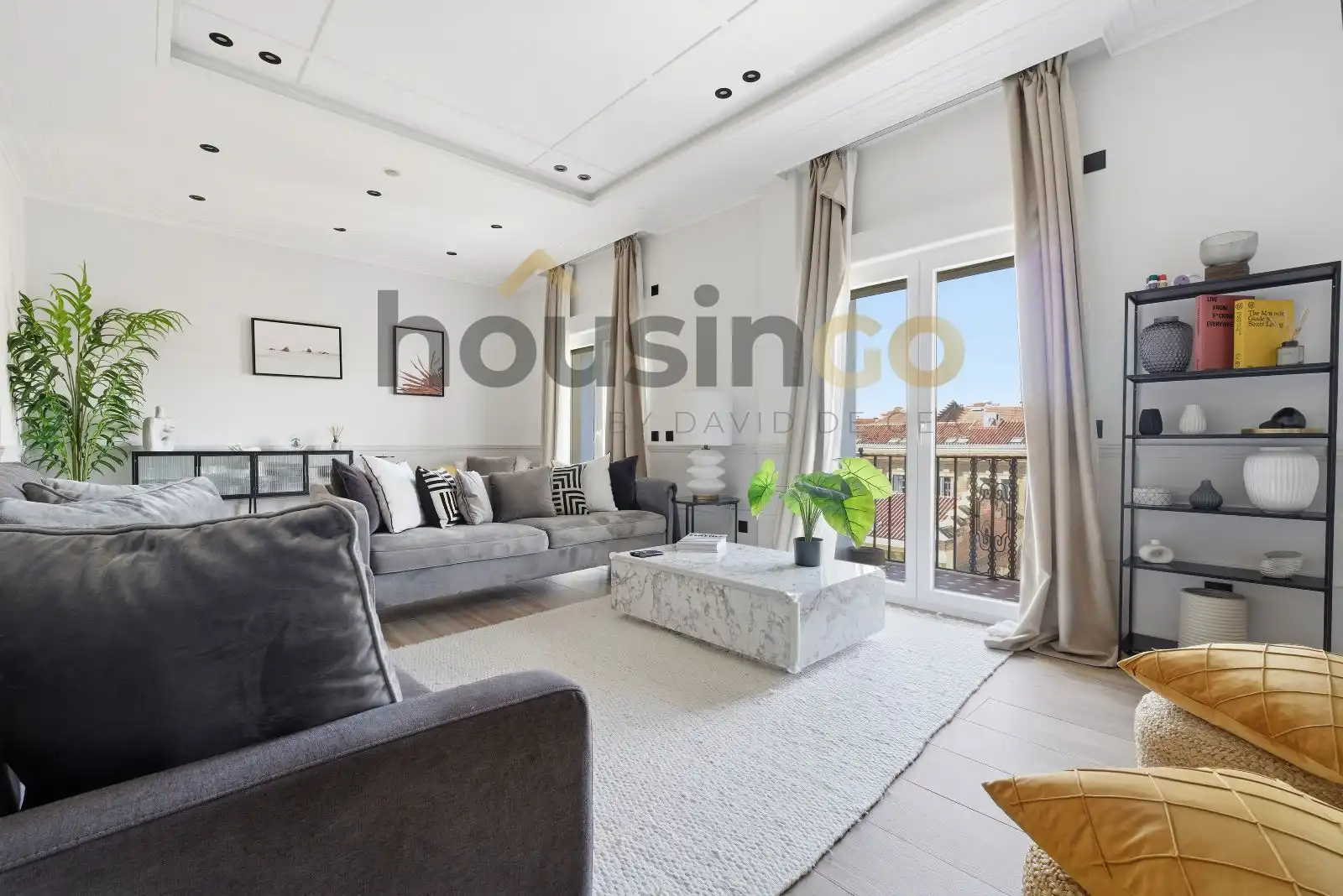 Living room of Flat for sale in Madrid  with Air Conditioner, Heating and Parquet flooring