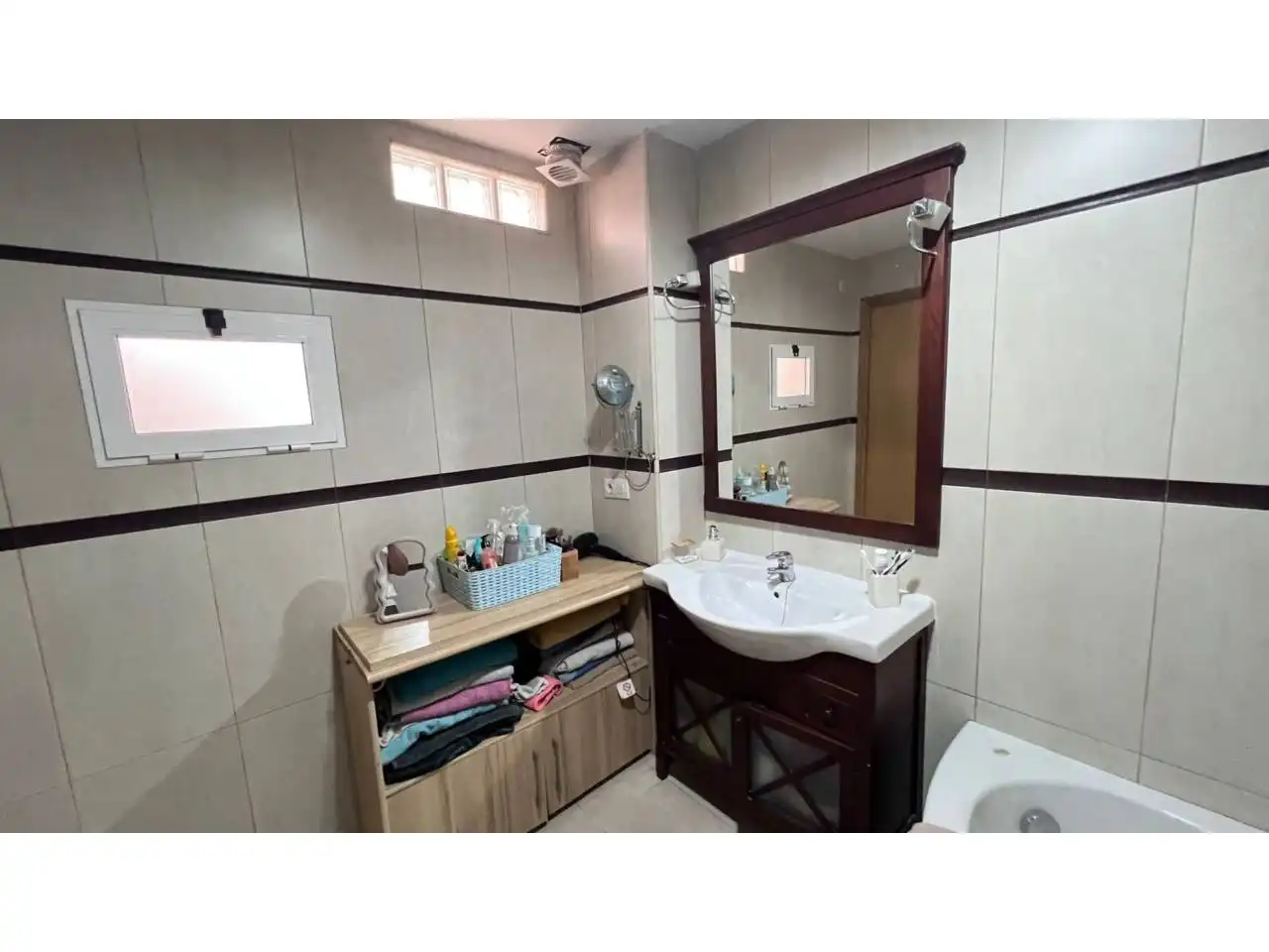 Bathroom of Detached homes for sale in Almazora / Almassora  with Air Conditioner, Terrace and Swimming Pool