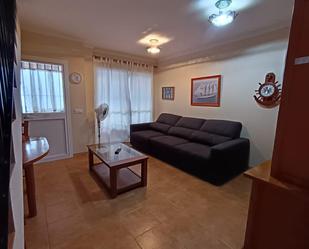 Wohnzimmer von Einfamilien-Reihenhaus miete in Chiclana de la Frontera mit Privatgarten und Gemeinschaftspool