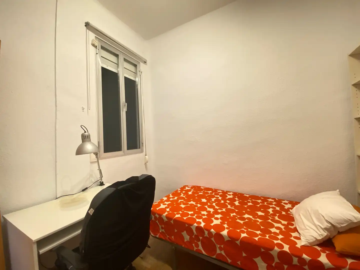 Flat for rent in Avenida de la Reina Victoria, Ciudad Universitaria