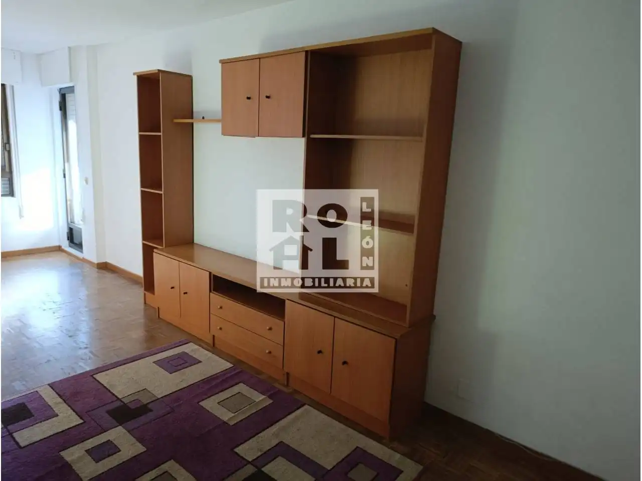 Habitación de Piso en venta en León Capital  con Calefacción, Terraza y Trastero