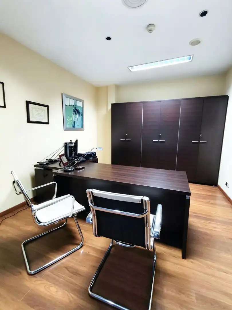 Office space with lift for sale in Casco Antiguo, imagen 12