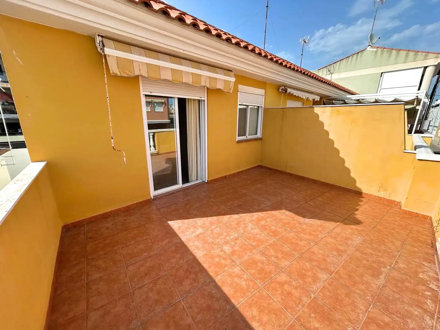 Terraced house with garden for sale in Calle Calle Sastre