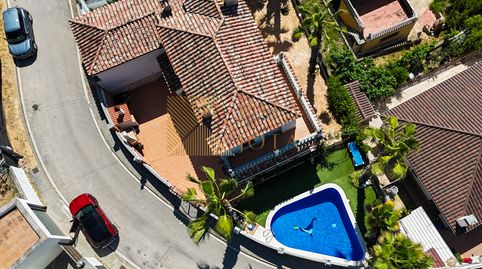 CASA DE 6 HABITACIONES CON PISCINA Y LICENCIA TURÍSTICA EN LLORET DE MAR