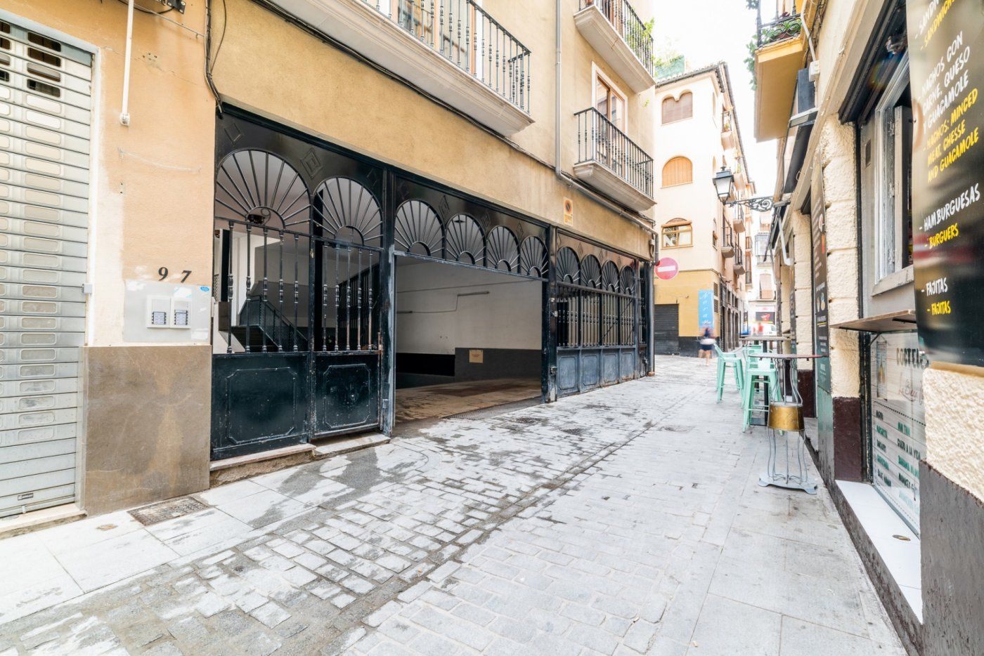 Exterior view of Garage for sale in  Granada Capital