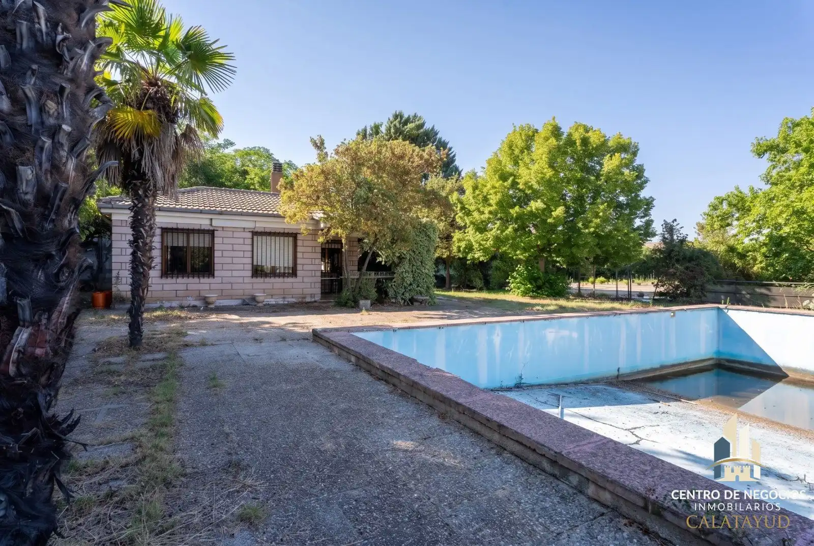 Piscina de Casa o xalet en venda en Calatayud amb Aire condicionat, Calefacció i Piscina