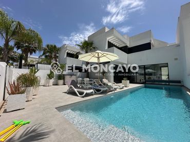 Villa con piscina in vendita a San Fulgencio