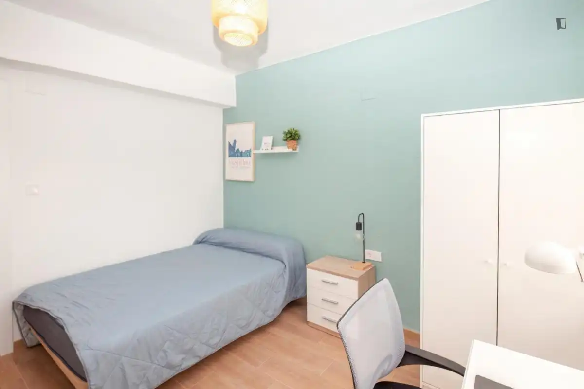 Habitación en Ciutat del Transport - La Salera