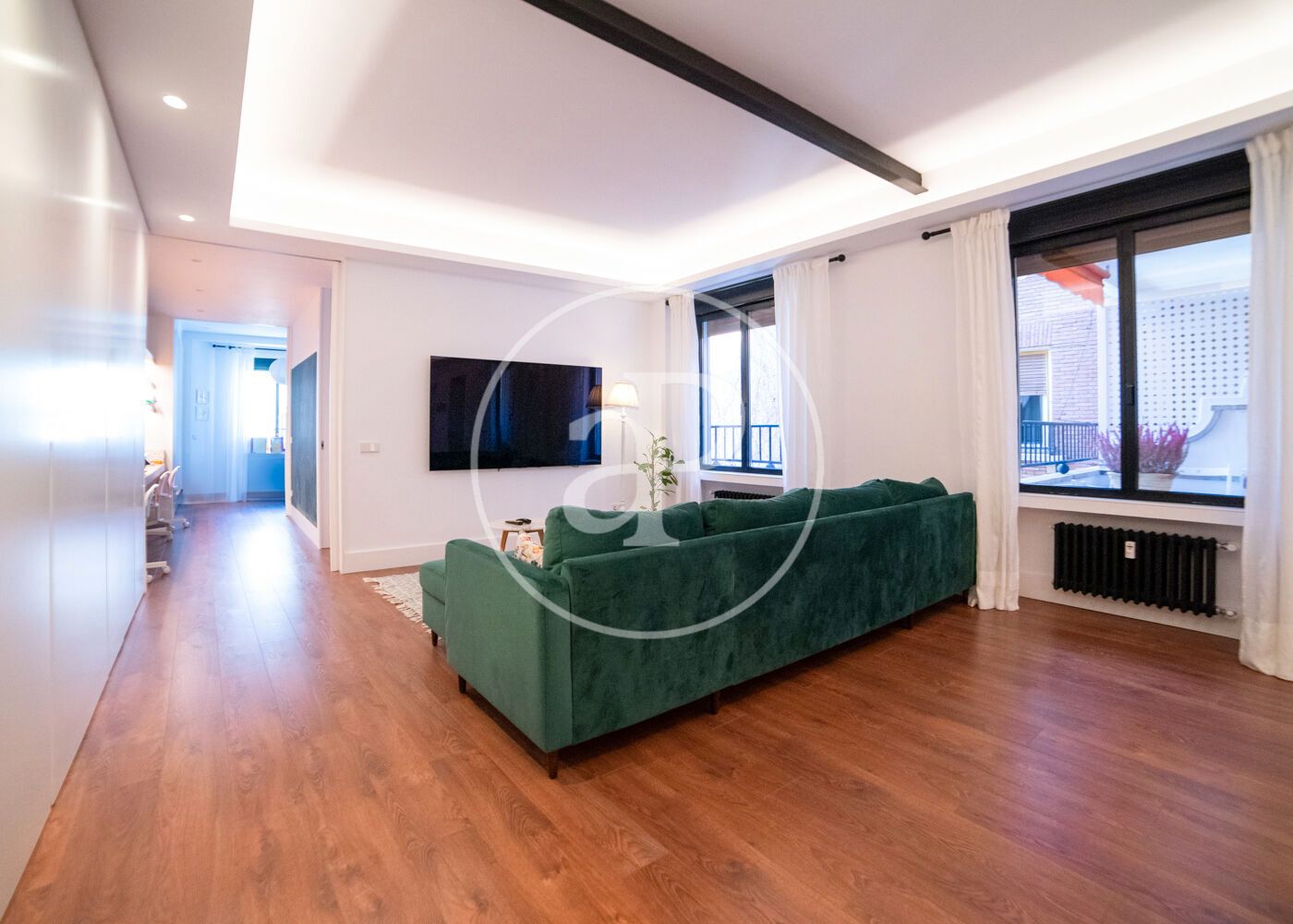 Sala d'estar de Pis en venda en  Madrid Capital amb Aire condicionat, Calefacció i Terrassa
