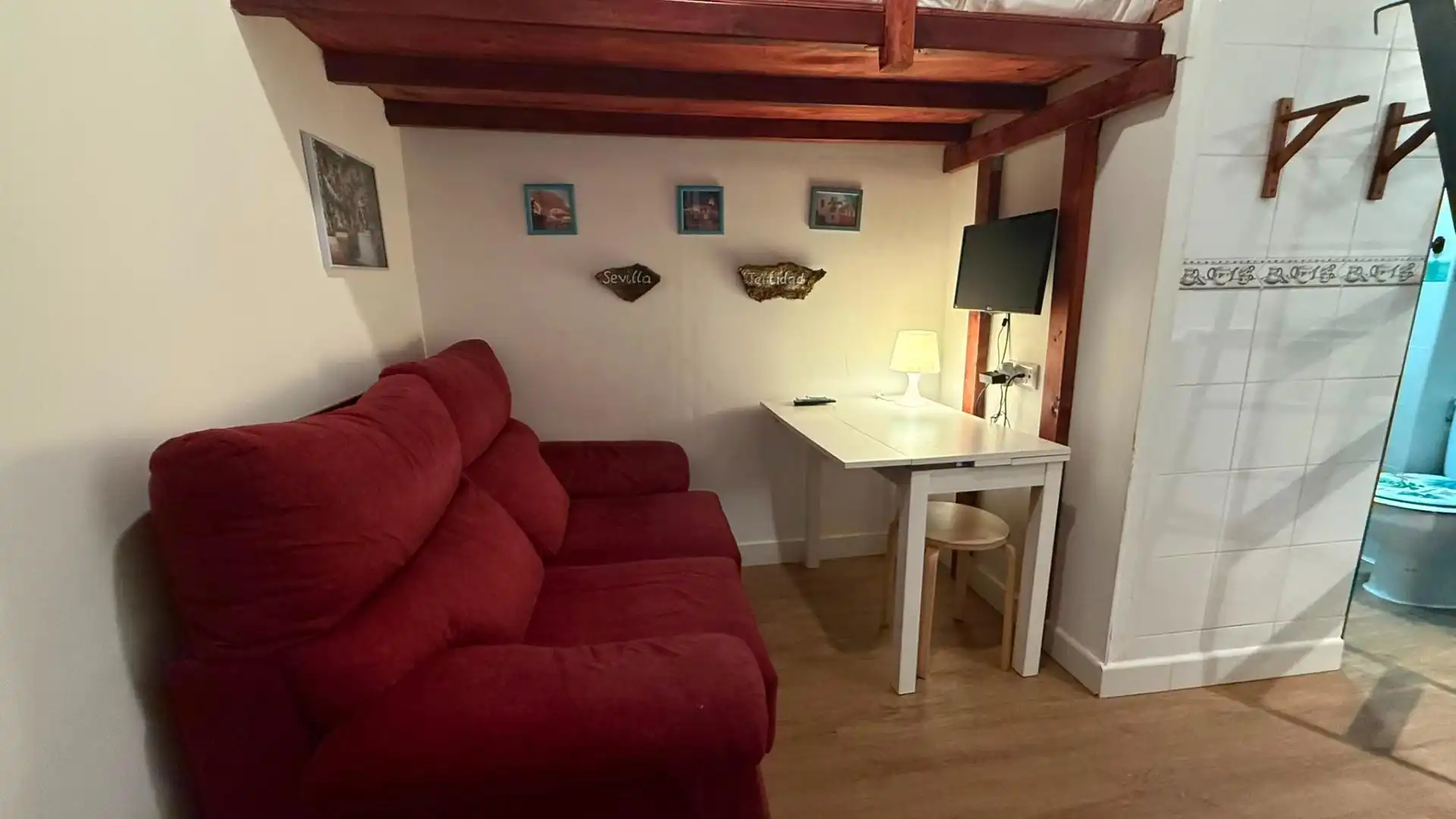 Sala de estar de Apartamento en venta en Sevilla con Aire acondicionado, Calefacción y Trastero