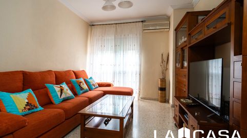 Foto 5 de Piso en venta en Arco Norte - Avda. España, Dos Hermanas