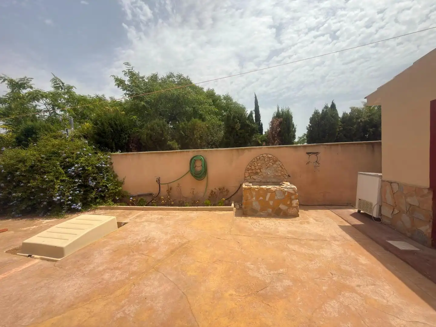 Jardí de Casa o xalet en venda en Alicante / Alacant amb Aire condicionat, Calefacció i Jardí privat