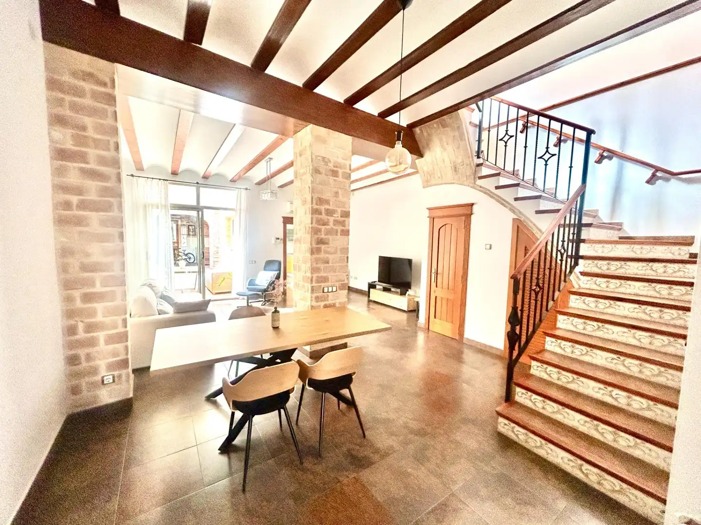 Wohnzimmer von Haus oder Chalet zur Miete in Rafelbuñol / Rafelbunyol mit Klimaanlage, Heizung und Privatgarten