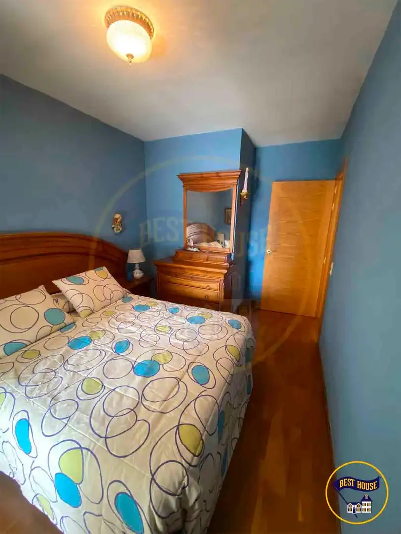 Bedroom of Flat for sale in Cuenca  with Air Conditioner, Heating and Parquet flooring