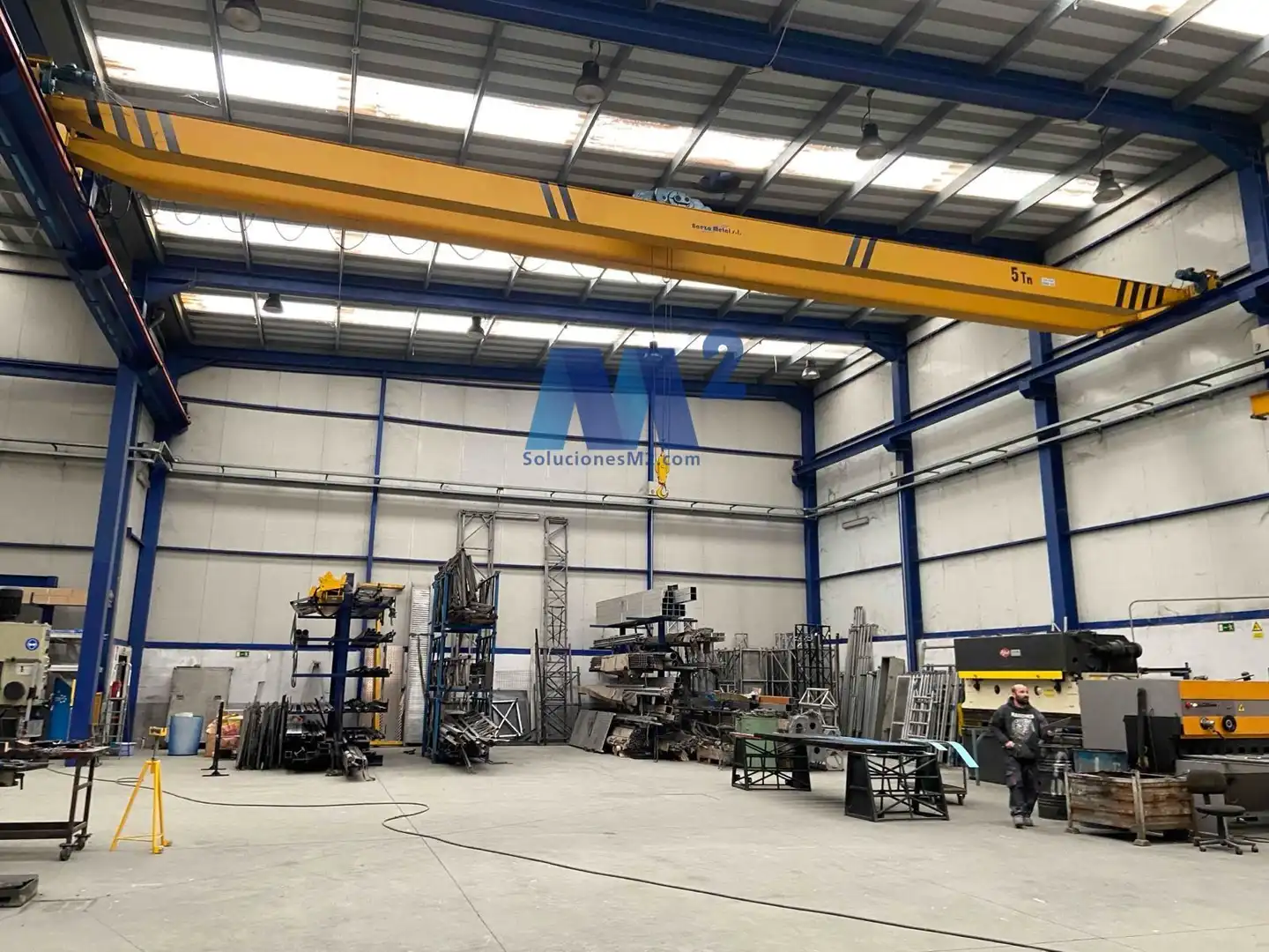 Vista exterior de Nave industrial en venta en Daganzo de Arriba