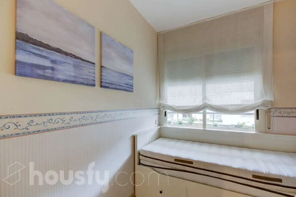 Bedroom of Flat for rent in El Coll