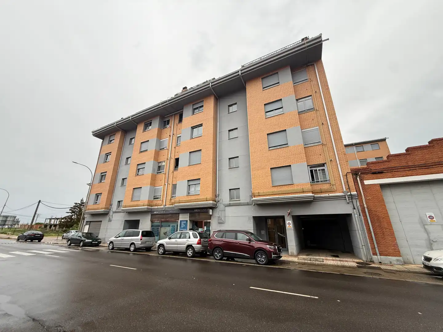 Vista exterior de Piso en venta en Benavente