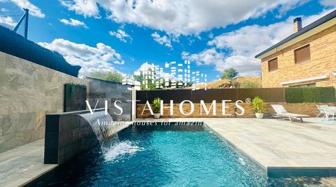 Photo 3 of Single-family semi-detached for sale in Calle de Dámaso Alonso, San Agustín del Guadalix pueblo, San Agustín del Guadalix