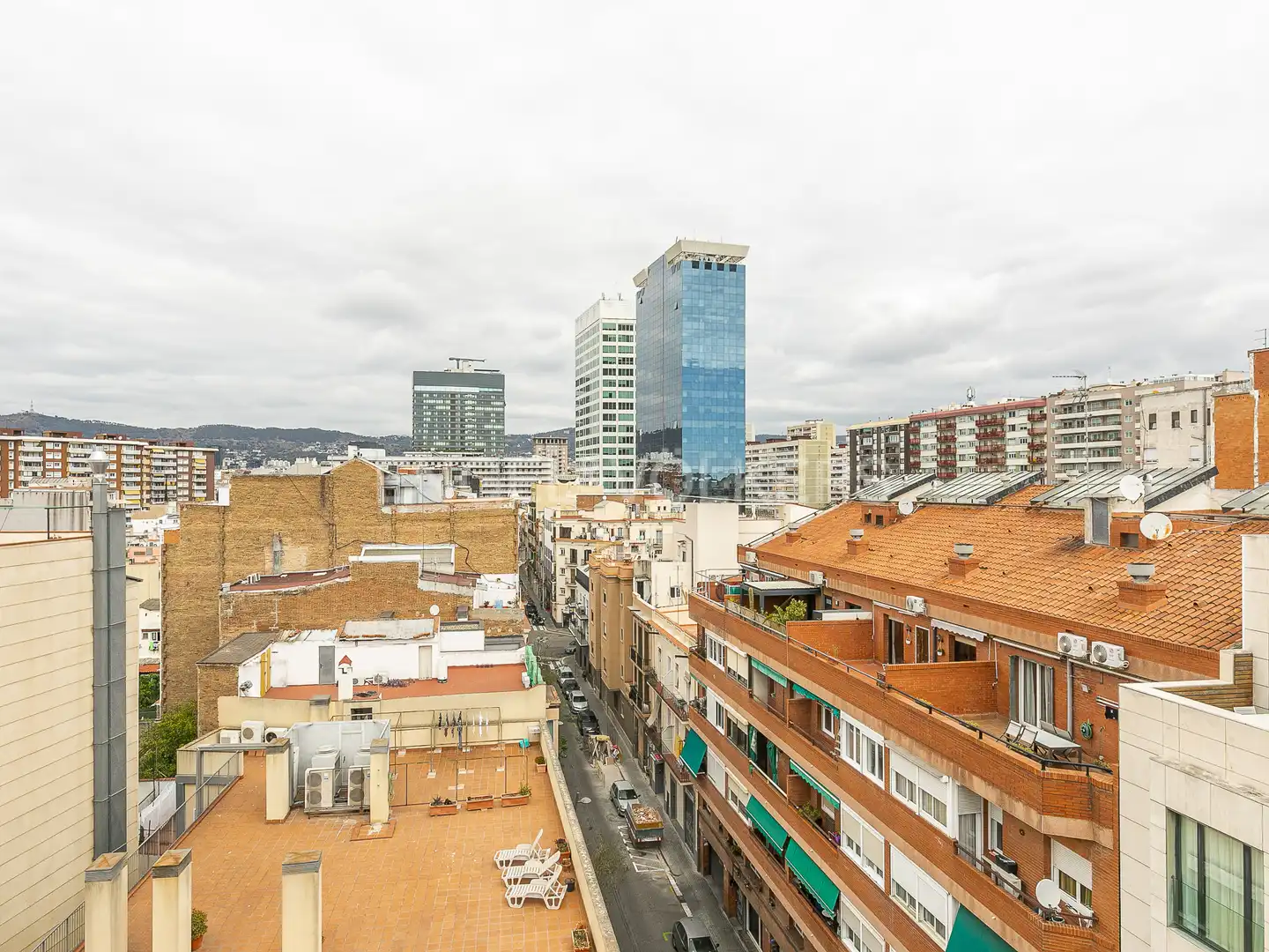 Exterior view of Flat for rent in Barcelona  with Air Conditioner, Heating and Parquet flooring