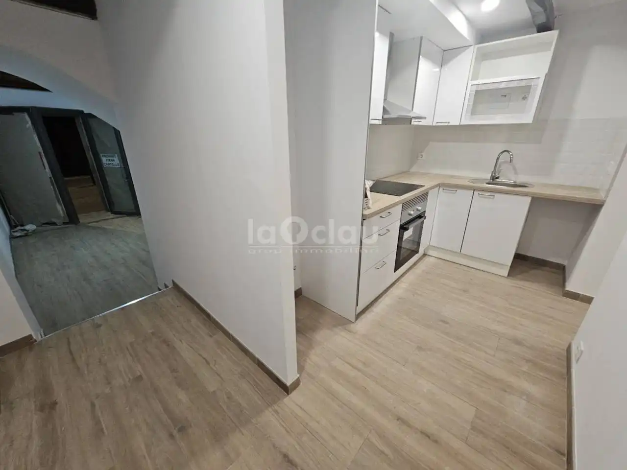 Cuina de Pis en venda en Tona amb Calefacció, Terrassa i Traster