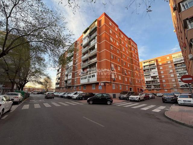 Piso en Venta en Caballería Española