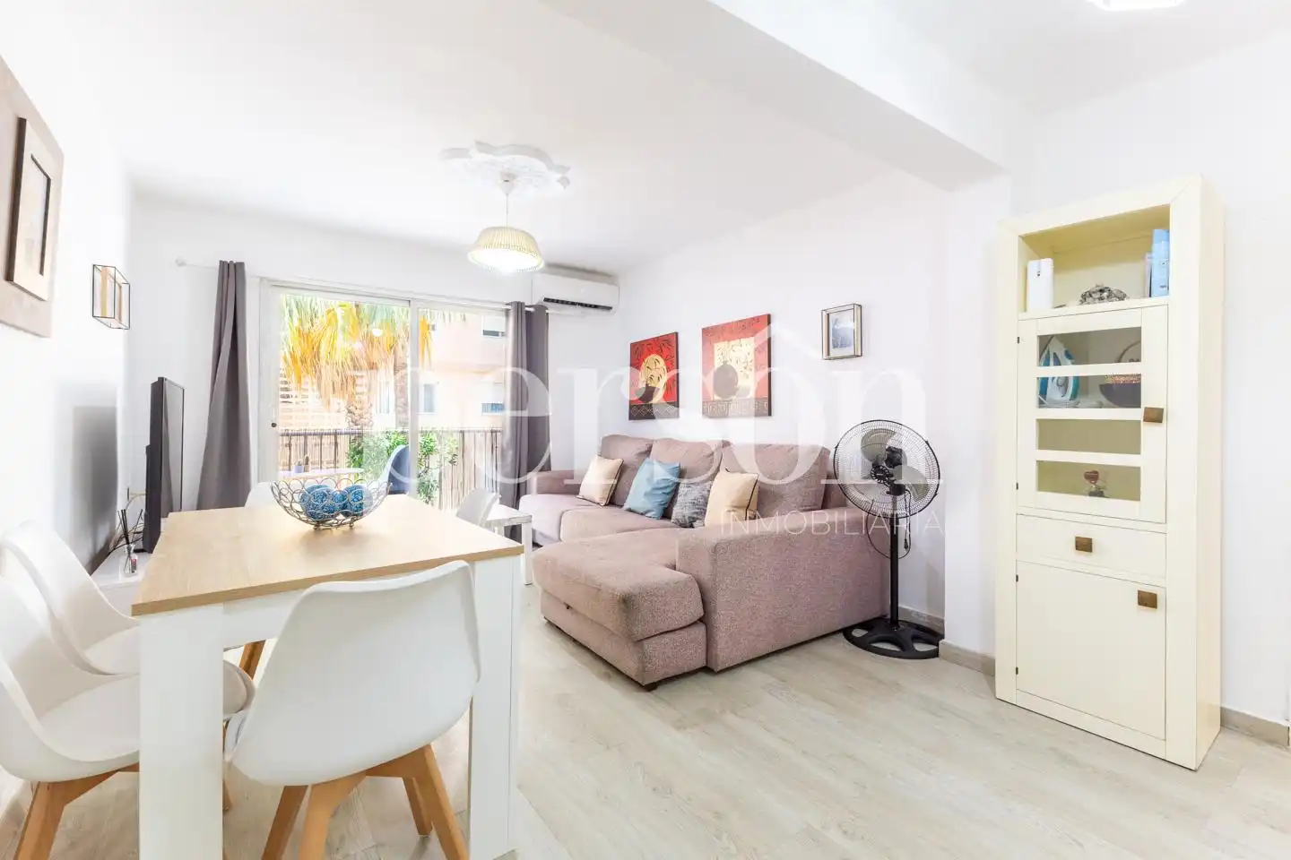 Flat with pool to rent in Platja de la Pobla de Farnals, imagen 3
