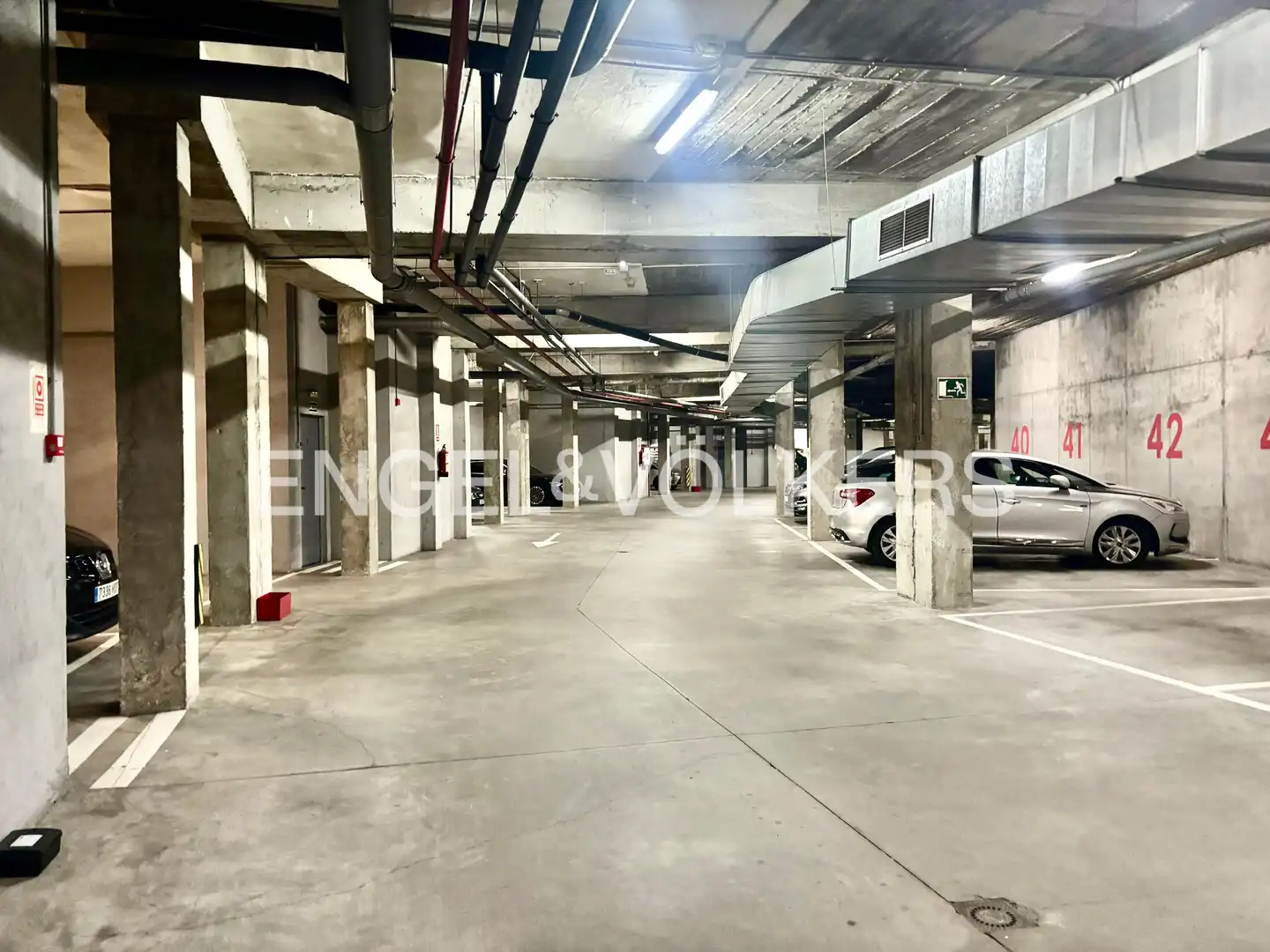 Parking of Attic for sale in Boadilla del Monte  with Air Conditioner, Heating and Terrace