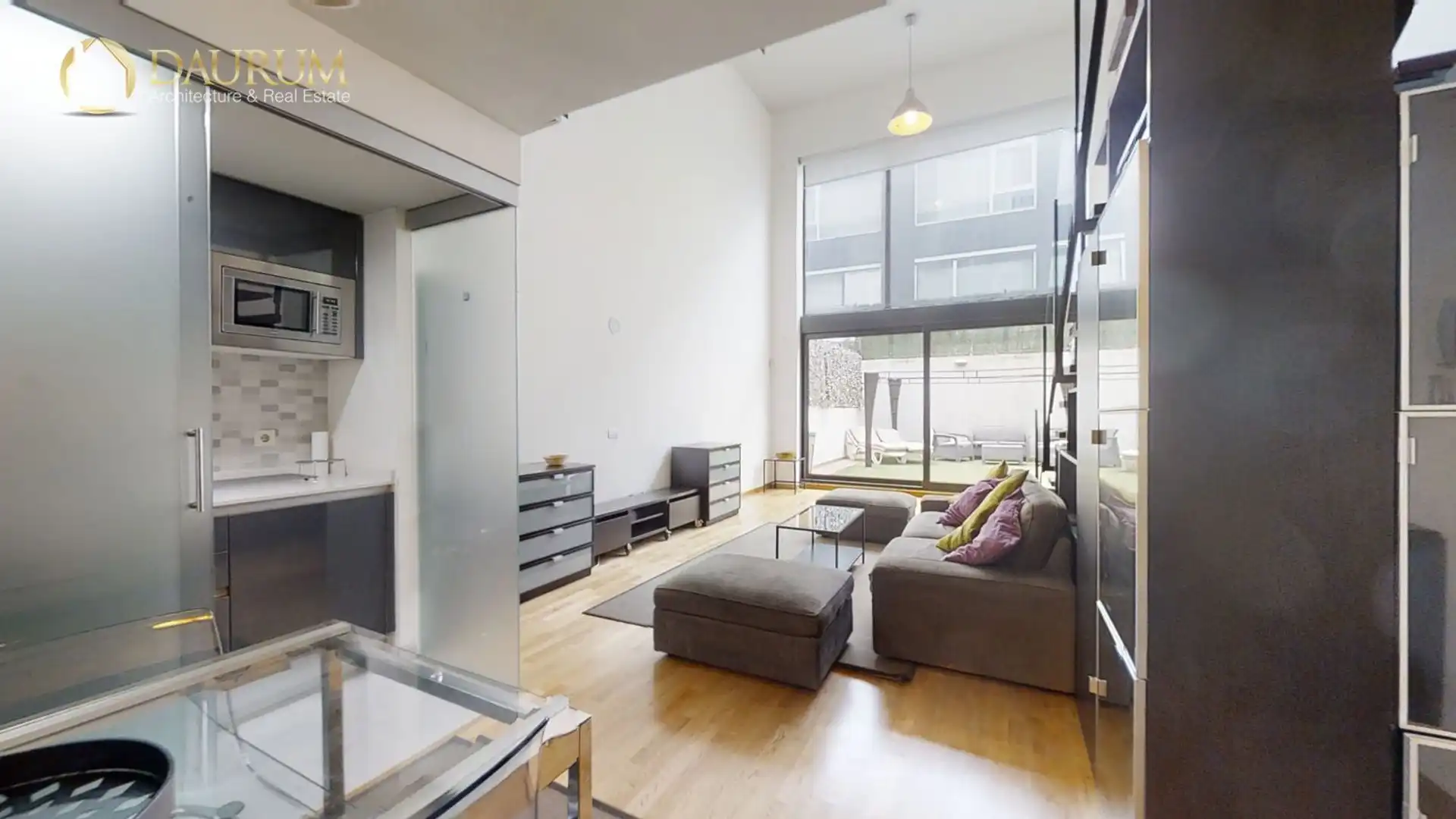 Sala de estar de Dúplex en venta en San Sebastián de los Reyes con Aire acondicionado, Calefacción y Terraza