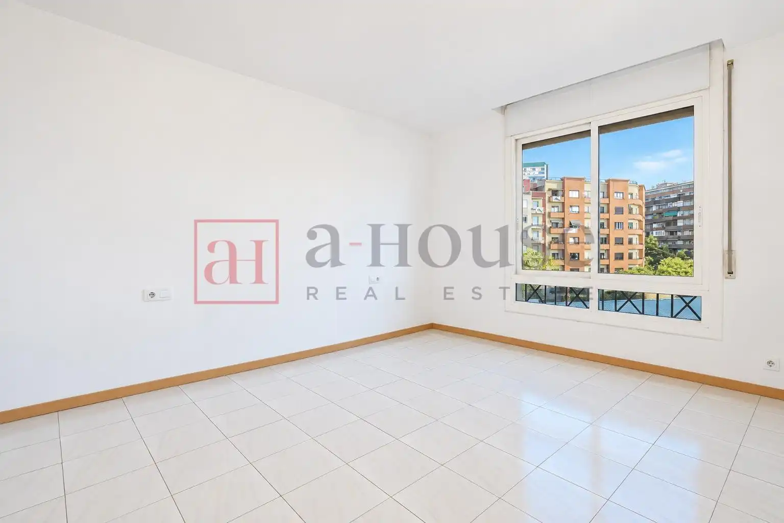 Appartamento con terrazza in vendita a Avenida de Sarrià, imagen 8