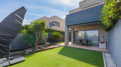 Photo 3 of Single-family semi-detached for sale in Calle la Mina de la Mordiu, Quatre Camins, Cambrils