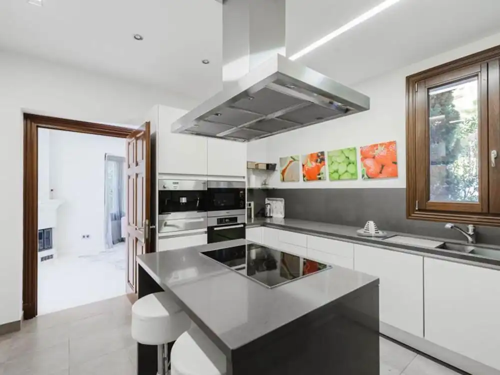 Kitchen of Houses for rent in Benahavís  with Air Conditioner, Private garden and Terrace