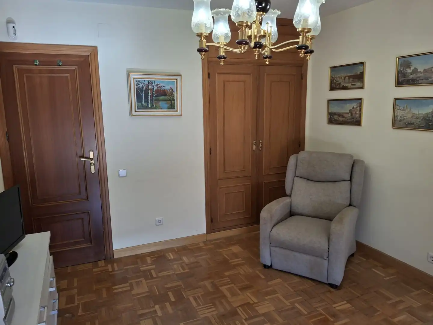 Sala de estar de Piso en venta en Móstoles con Aire acondicionado, Calefacción y Parquet