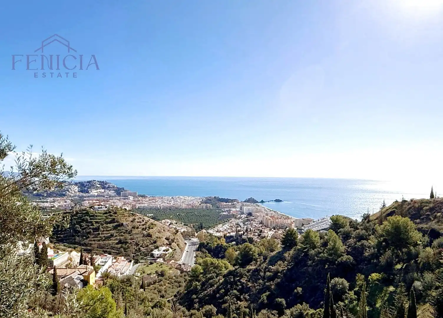 Vista exterior de Casa o chalet en venta en Almuñécar con Aire acondicionado, Calefacción y Jardín privado