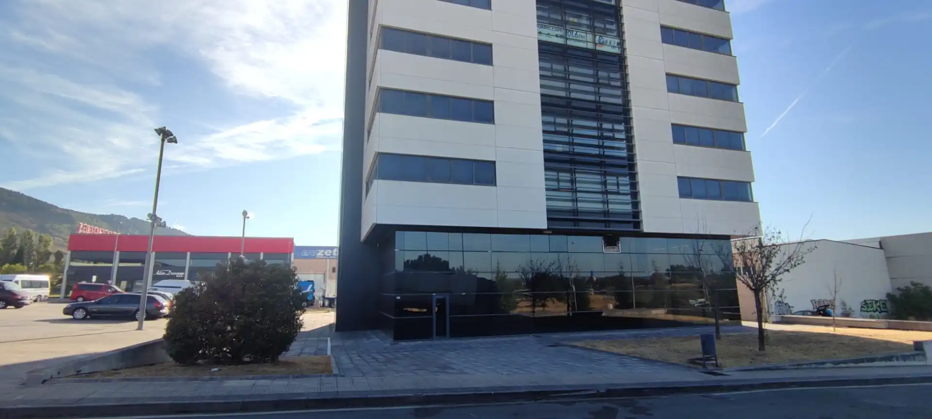 Vista exterior de Oficina en venda en Berrioplano / Berriobeiti amb Aire condicionat i Calefacció