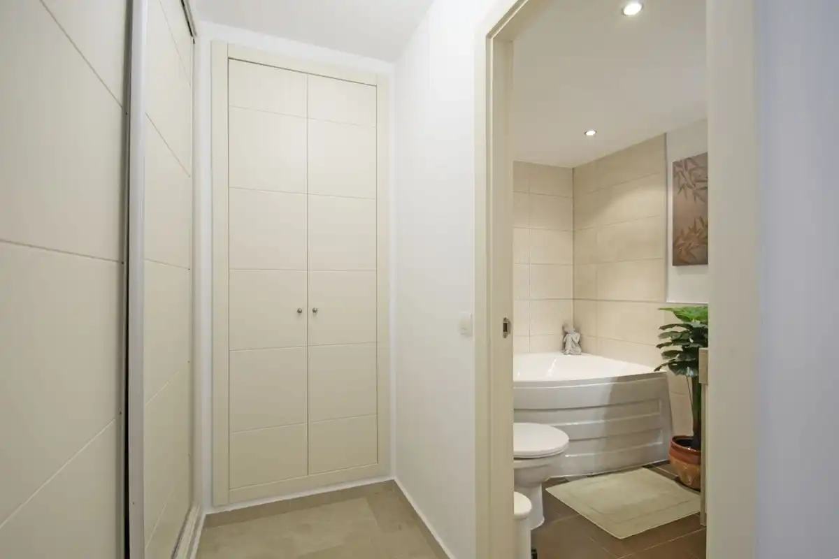Appartement compact avec piscine à vendre à La Alcaidesa, imagen 10