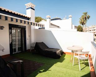 Jardí de Casa adosada en venda en Orihuela amb Aire condicionat, Jardí privat i Terrassa