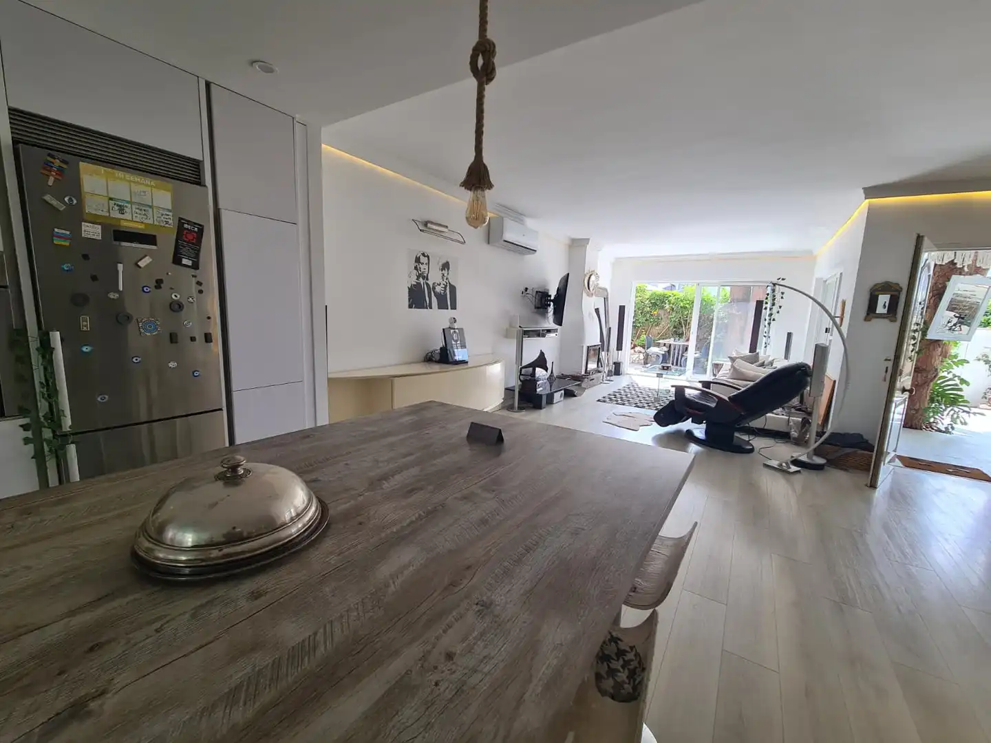 Sala de estar de Casa o chalet en venta en Marbella con Aire acondicionado, Jardín privado y Terraza