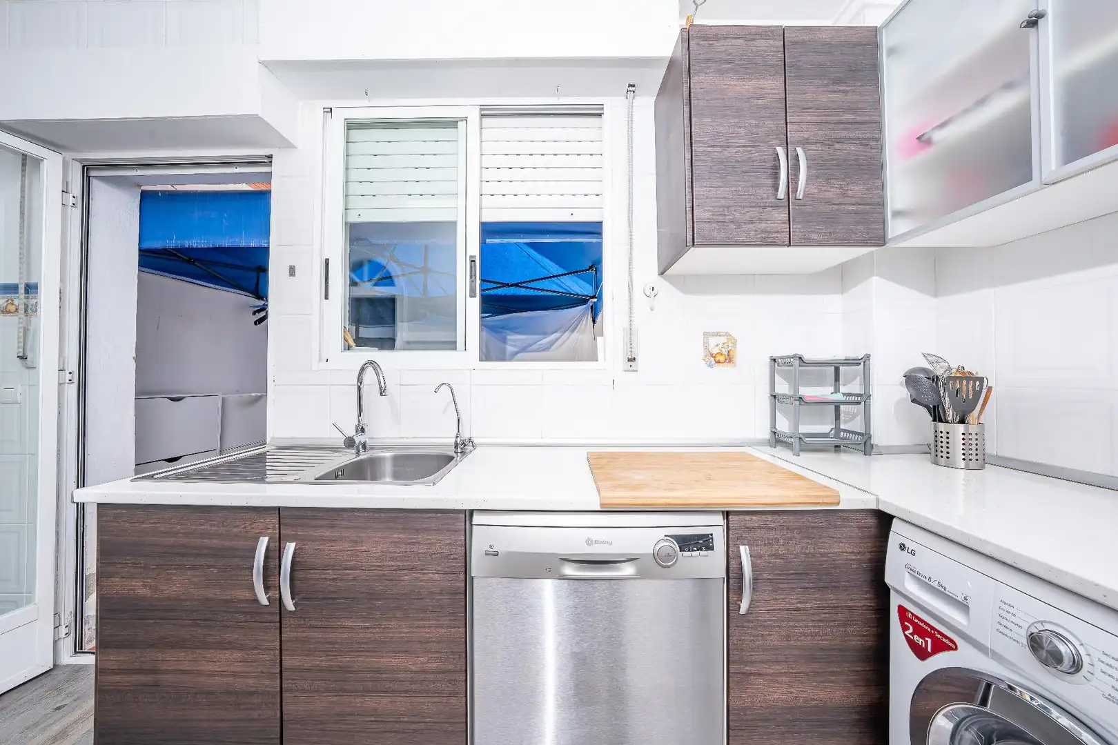 Kitchen of Detached homes for sale in Elche / Elx  with Air Conditioner, Private garden and Terrace
